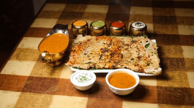 Onion Chilli Garlic Rava.
