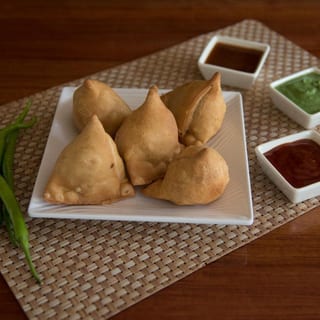 (Veg) Samosa(2pcs)